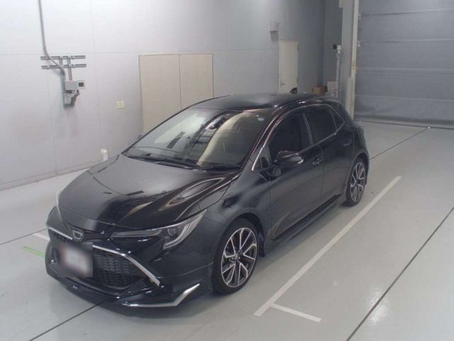 30615 Toyota Corolla sport NRE210H 2018 г. (CAA Chubu)